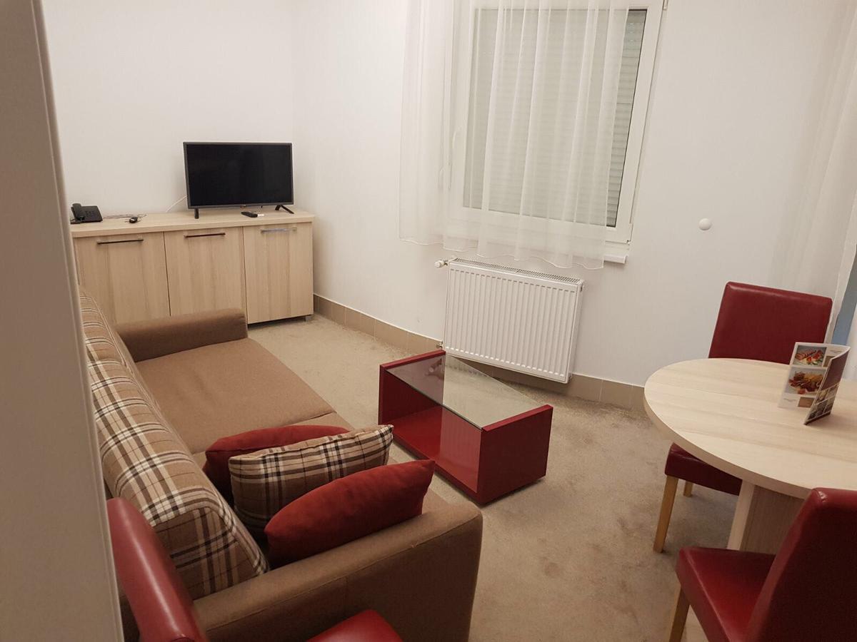 Holiday Wing Apartment 2 ياغودينا المظهر الخارجي الصورة